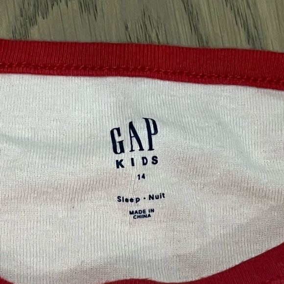 Gap Kids Christmas pajama set! - Picture 3 of 5